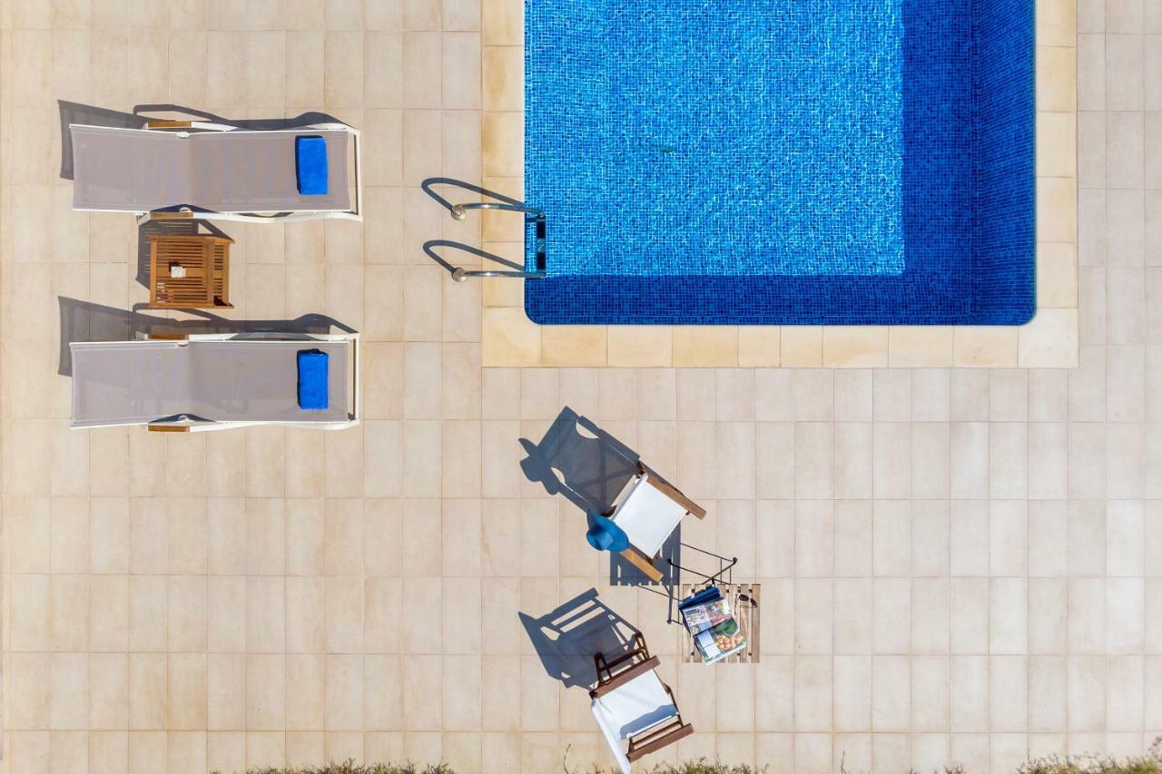 Villa Corinna ラクハニア エクステリア 写真