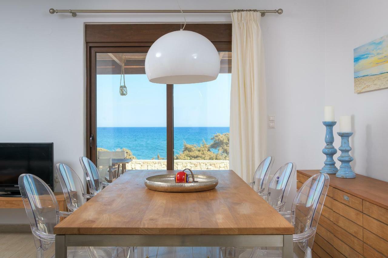 Villa Corinna ラクハニア エクステリア 写真